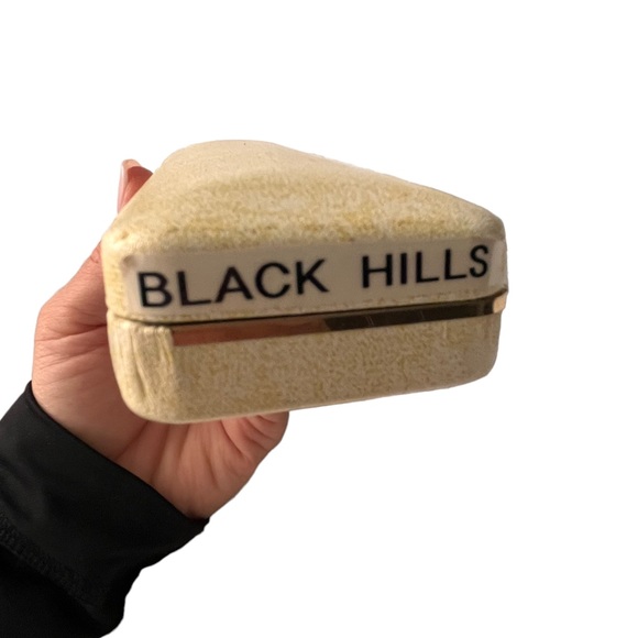 Vintage Landstrom’s Tri Color 10 Karat Black Hills Gold Heart Leaf Bracelet - Picture 5 of 15